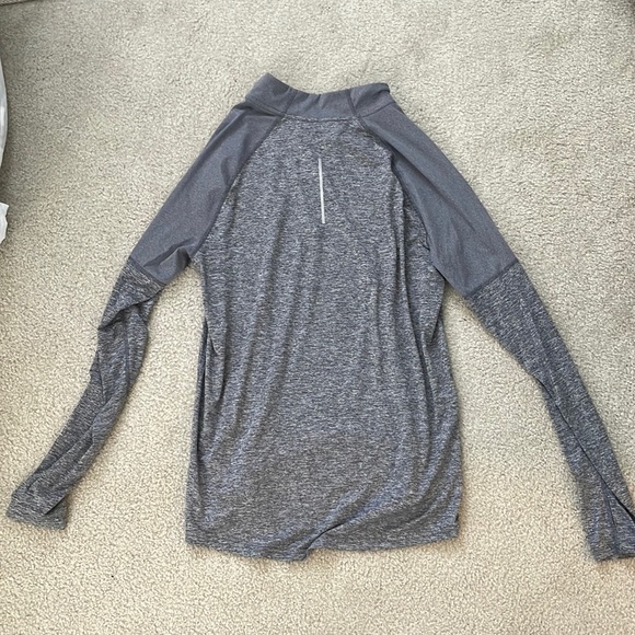 Nike quarter zip athletic pullover - Picture 2 of 2